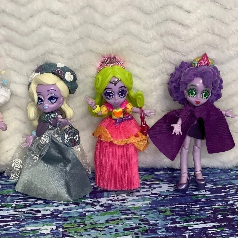 Capsule Chix Fashion Dolls 5